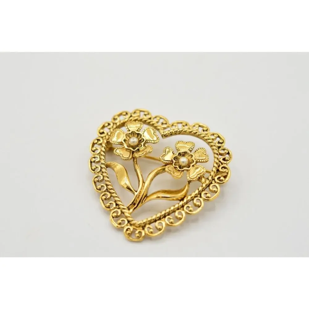 Vintage Pin Brooch Gold Floral Flower Heart Faux Seed Pearl Bead Metal 1980s 9B